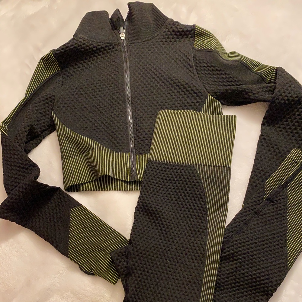 Leggings and crop top